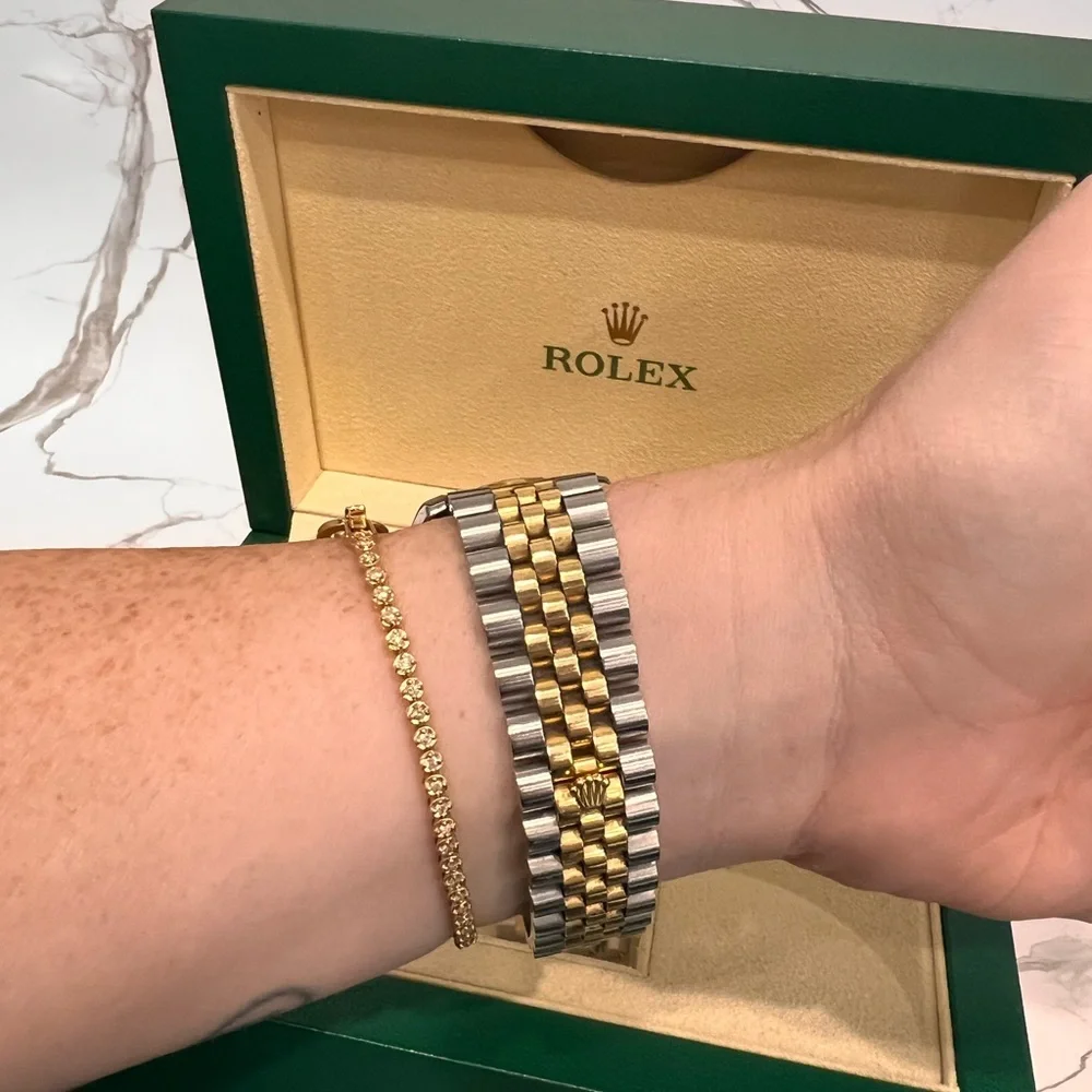 Rolex Oyster Perpetual DateJust - Picture 10 of 10